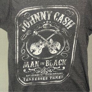 Johnny Cash Man in Black Graphic Tee Small Distressed Band T-Shirt